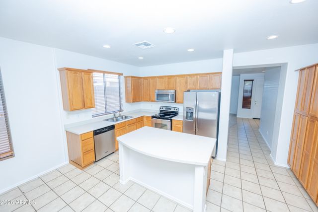 40930 N WILD WEST Trail, Anthem, AZ 85086