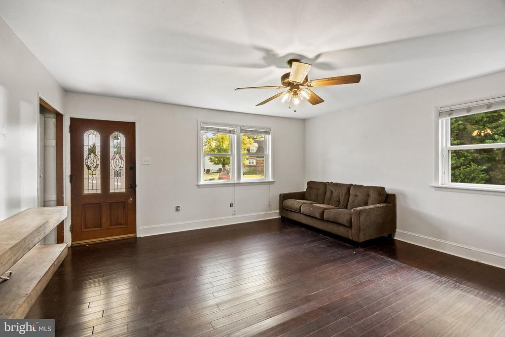 429 HUBBS DR, PALMYRA, NJ 08065 — photo 5