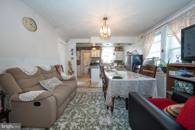 7278 BRADFORD RD, Upper Darby, PA 19082