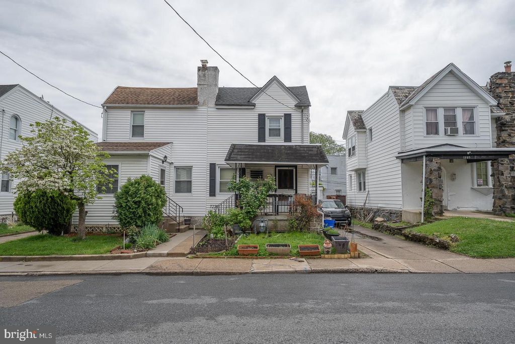 7278 BRADFORD RD, Upper Darby, PA 19082