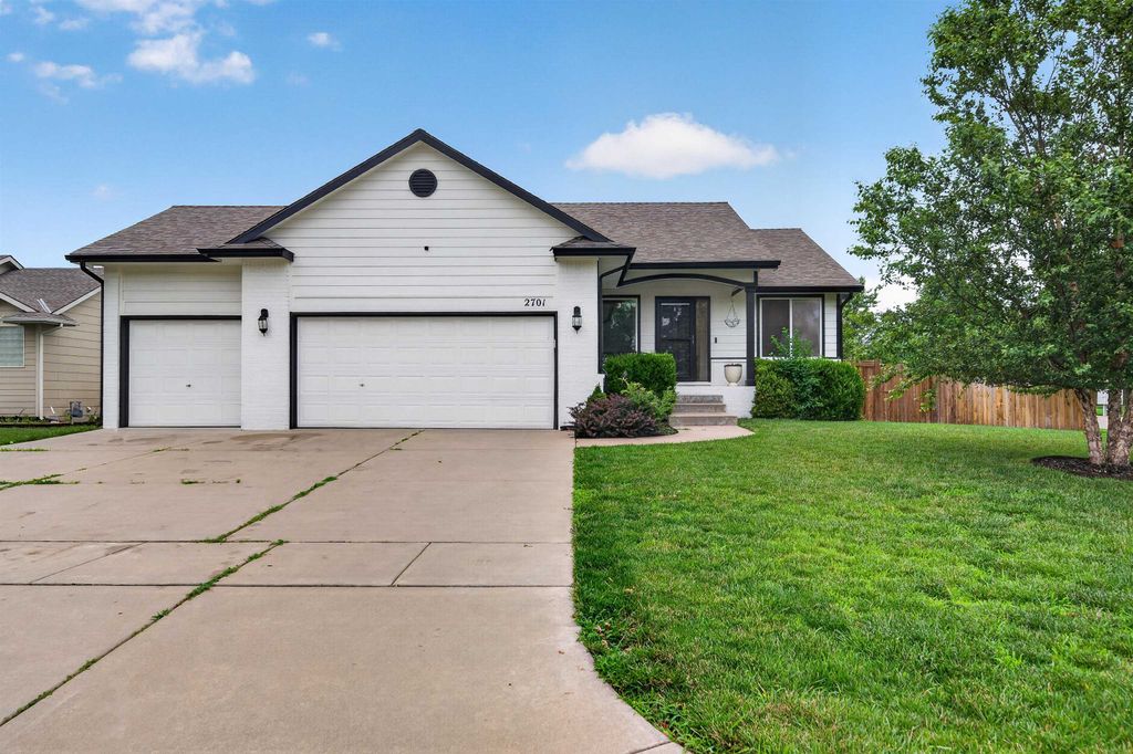 2701 E Kite, Wichita, KS 67219