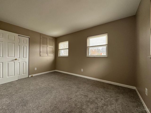 3260 Blueacres Drive, Colerain Twp, OH 45239