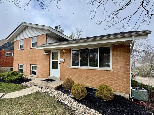 3260 Blueacres Drive, Colerain Twp, OH 45239