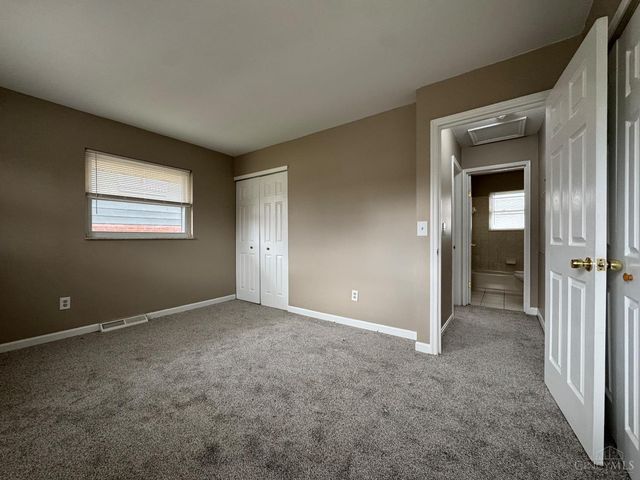 3260 Blueacres Drive, Colerain Twp, OH 45239