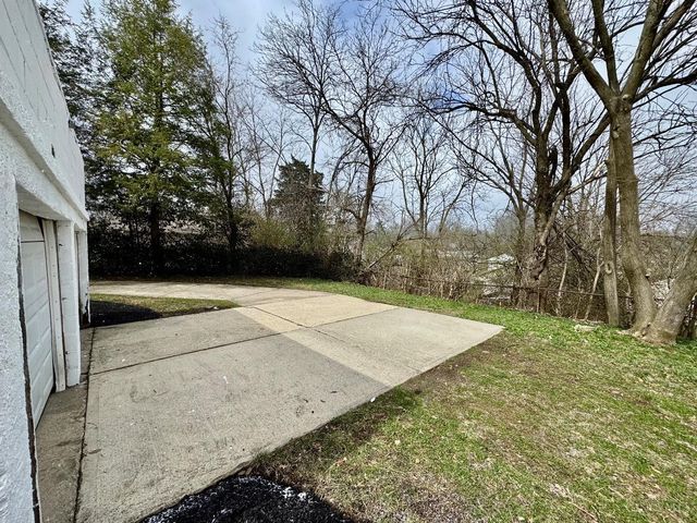 3260 Blueacres Drive, Colerain Twp, OH 45239