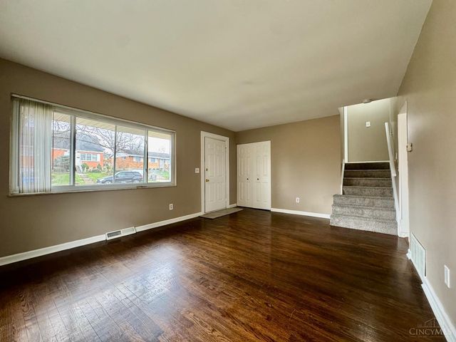 3260 Blueacres Drive, Colerain Twp, OH 45239