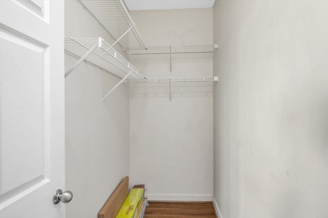 21 Hampshire Rd 306, Methuen, MA 01844