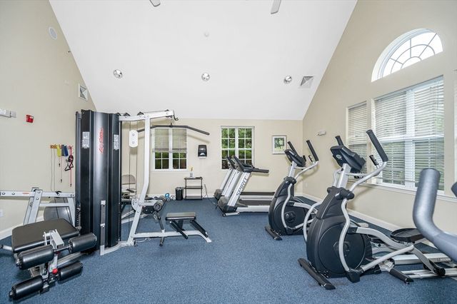 21 Hampshire Rd 306, Methuen, MA 01844