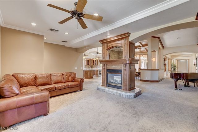 5520 Mount Diablo Drive, Las Vegas, NV 89118