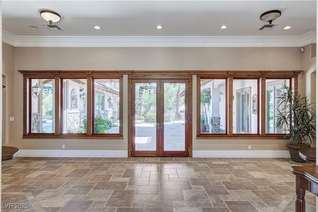 5520 Mount Diablo Drive, Las Vegas, NV 89118