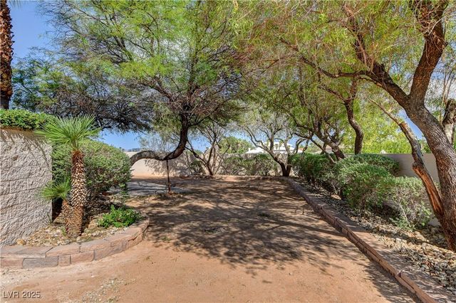 5520 Mount Diablo Drive, Las Vegas, NV 89118