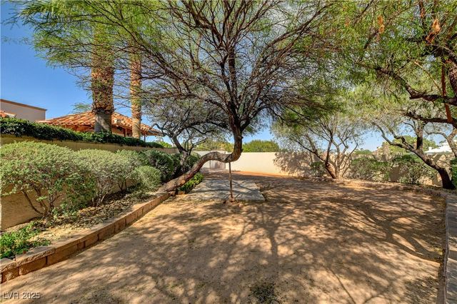 5520 Mount Diablo Drive, Las Vegas, NV 89118