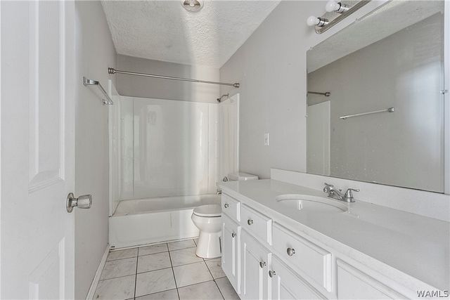 70 Springbrook, Tuscaloosa, AL 35405