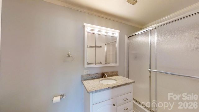 7962 Westcape Drive, Denver, NC 28037