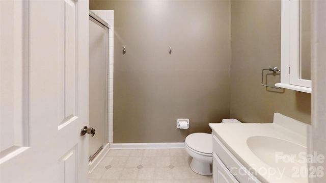 7962 Westcape Drive, Denver, NC 28037