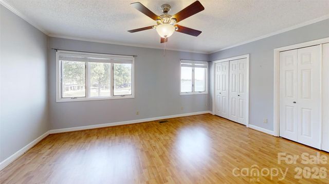 7962 Westcape Drive, Denver, NC 28037