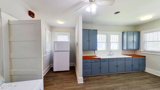 2426 Princess Place Drive, Wilmington, NC 28405