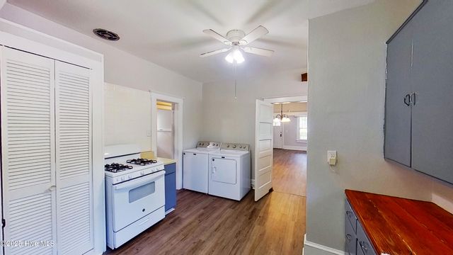 2426 Princess Place Drive, Wilmington, NC 28405