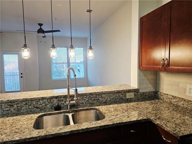 870 Mayson Turner NW Road 1339, Atlanta, GA 30314