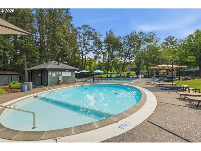 18280 INDIAN CREEK Dr, Lake Oswego, OR 97035