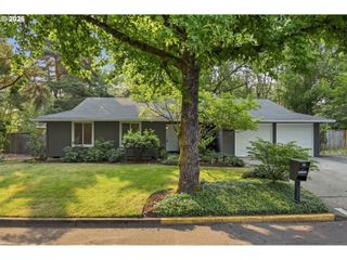 18280 INDIAN CREEK Dr, Lake Oswego, OR 97035