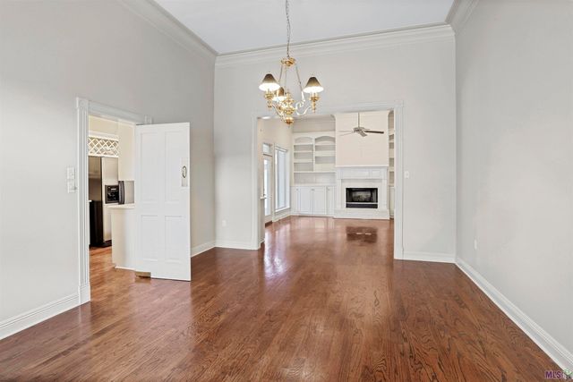 3301 Old Quarter Dr, Baton Rouge, LA 70809