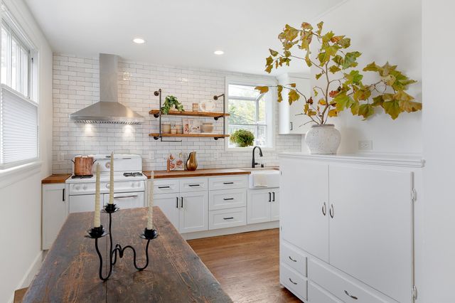 2417 Marti Rae Ct, Alameda, CA 94501