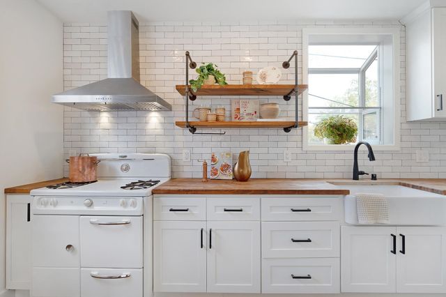 2417 Marti Rae Ct, Alameda, CA 94501