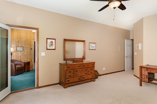 1822 Bohmbach Drive, Red Wing, MN 55066