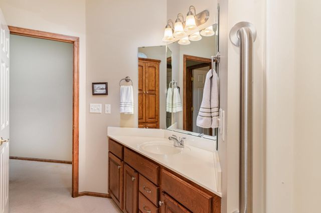 1822 Bohmbach Drive, Red Wing, MN 55066