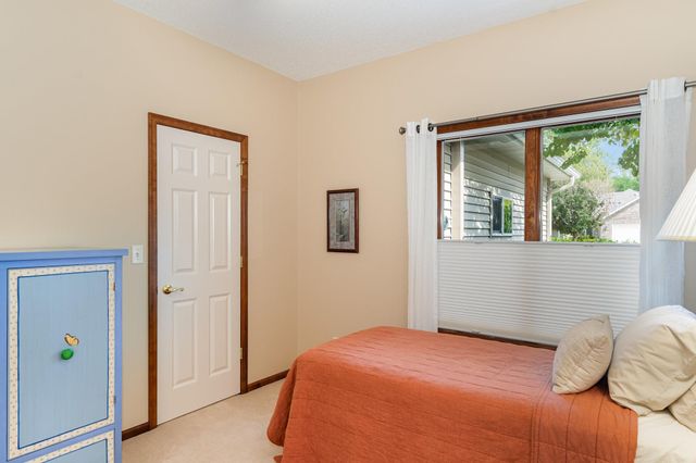 1822 Bohmbach Drive, Red Wing, MN 55066