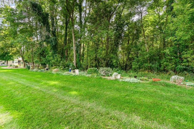 1822 Bohmbach Drive, Red Wing, MN 55066