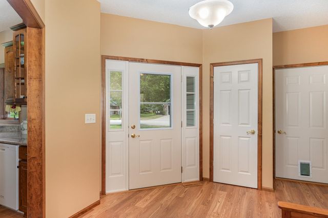 1822 Bohmbach Drive, Red Wing, MN 55066