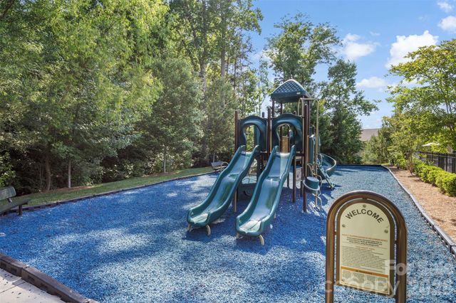 729 Little Bluestem Drive, Clover, SC 29710