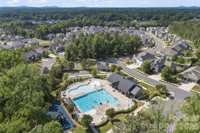 729 Little Bluestem Drive, Clover, SC 29710