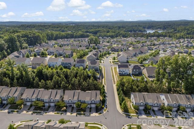 729 Little Bluestem Drive, Clover, SC 29710
