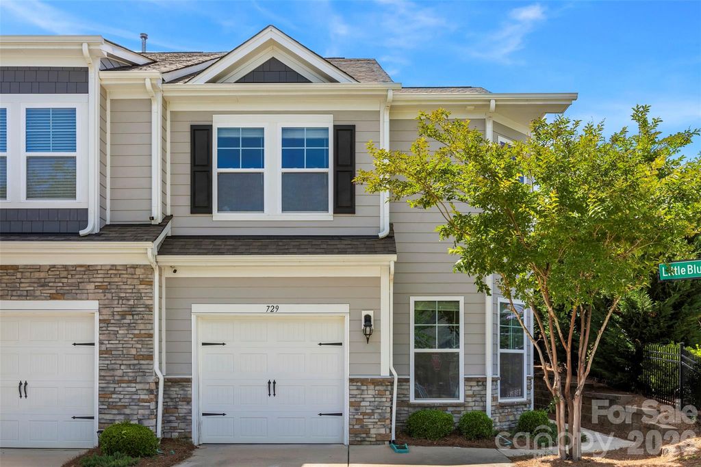 729 Little Bluestem Drive, Clover, SC 29710