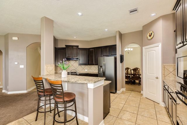2730 Diamond Vista Lane, Rosharon, TX 77583