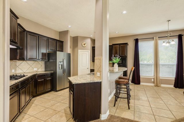 2730 Diamond Vista Lane, Rosharon, TX 77583