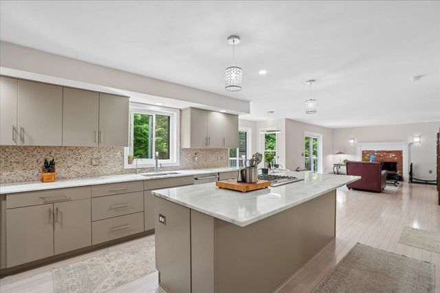 3 Kendall Hill Road, Mont Vernon, NH 03057