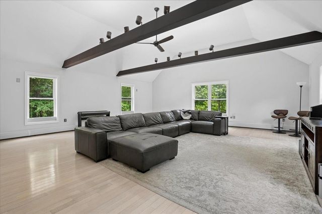 3 Kendall Hill Road, Mont Vernon, NH 03057