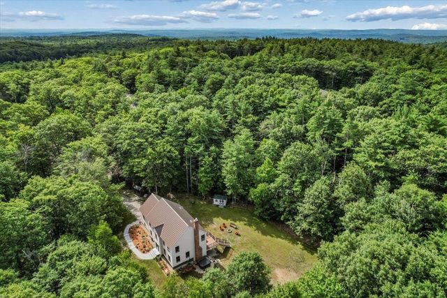 3 Kendall Hill Road, Mont Vernon, NH 03057