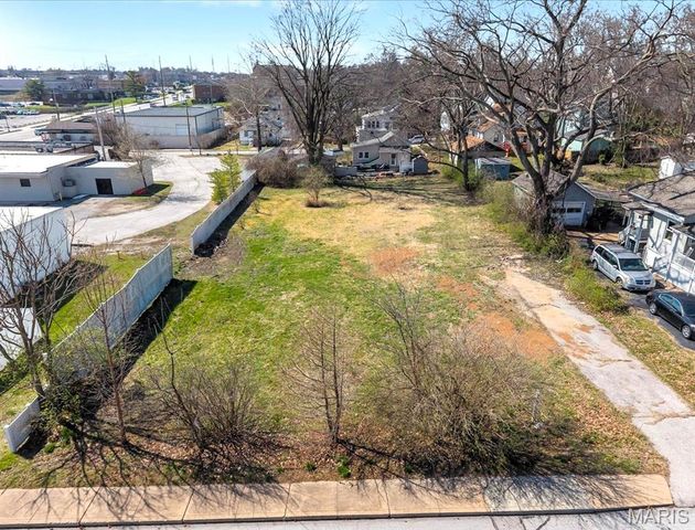 2647 Helen Avenue, St Louis, MO 63144