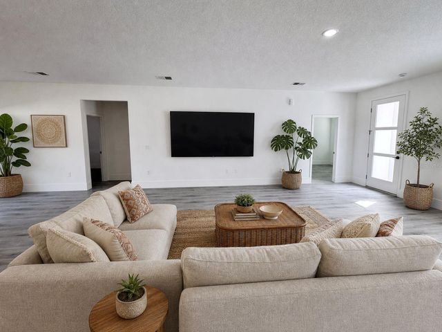 7130 N GLENRIDGE CIRCLE, Citrus Springs, FL 34434
