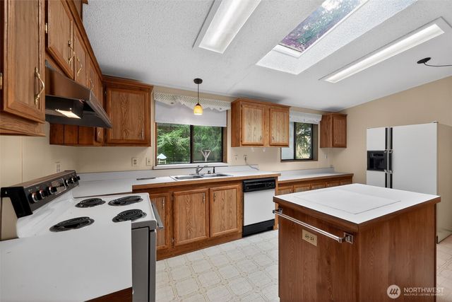 321 SE Evergreen Drive, Shelton, WA 98584