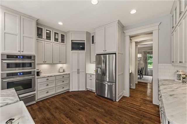 14645 S Caenen Lane, Olathe, KS 66062