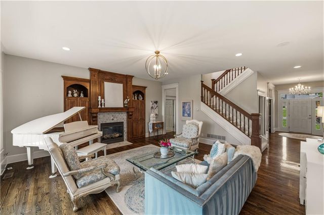 14645 S Caenen Lane, Olathe, KS 66062