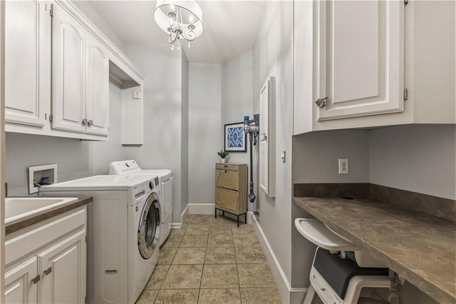 14645 S Caenen Lane, Olathe, KS 66062