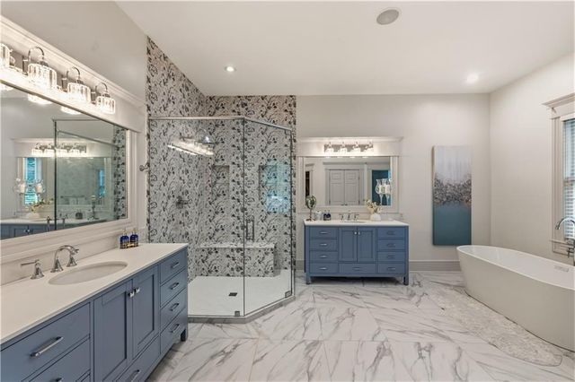 14645 S Caenen Lane, Olathe, KS 66062