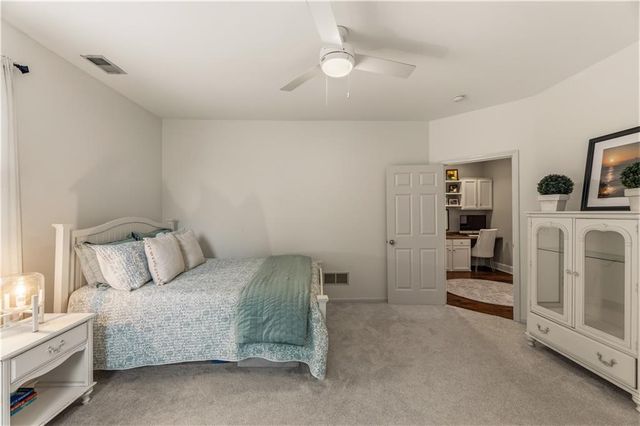 14645 S Caenen Lane, Olathe, KS 66062